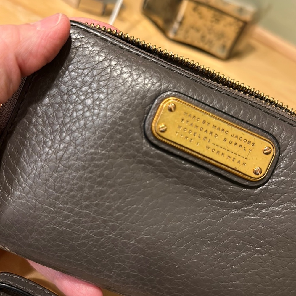 Marc Jacobs wristlet wallet.